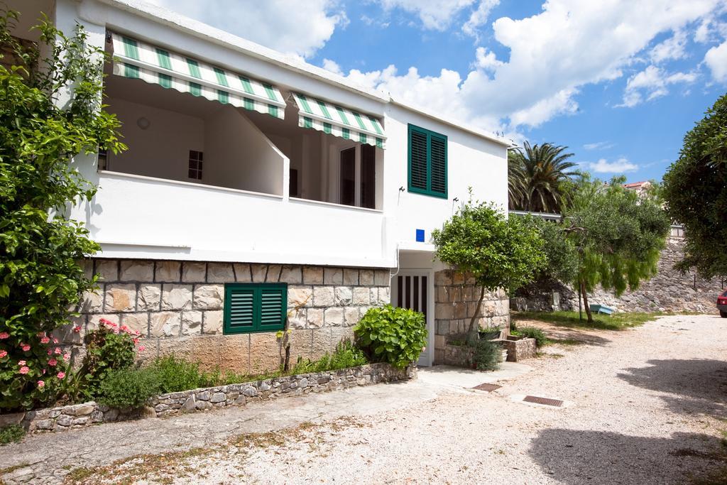 Apartments Smiljka Tučepi Kültér fotó