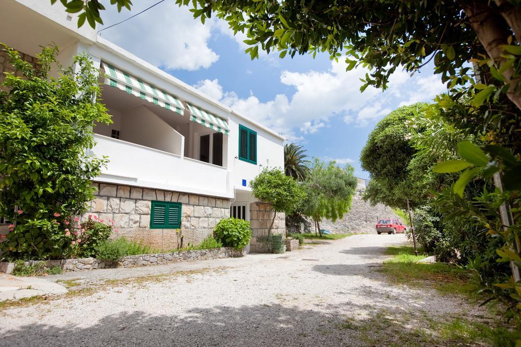 Apartments Smiljka Tučepi Kültér fotó